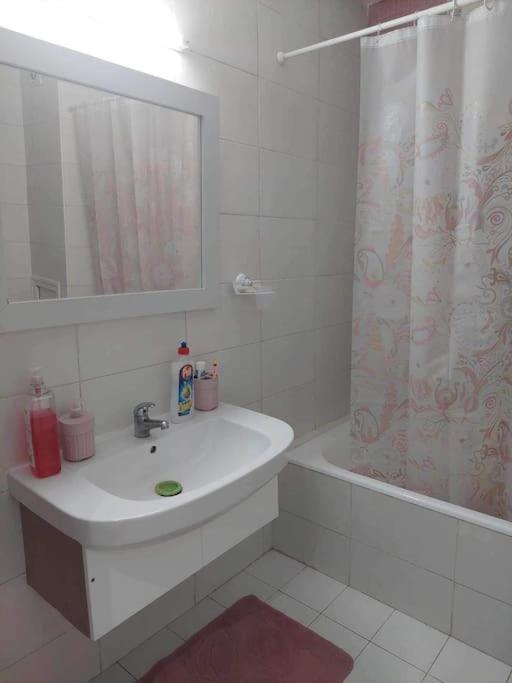 Appartement Iris, S+1 Cite Wahat Tunis Exterior photo